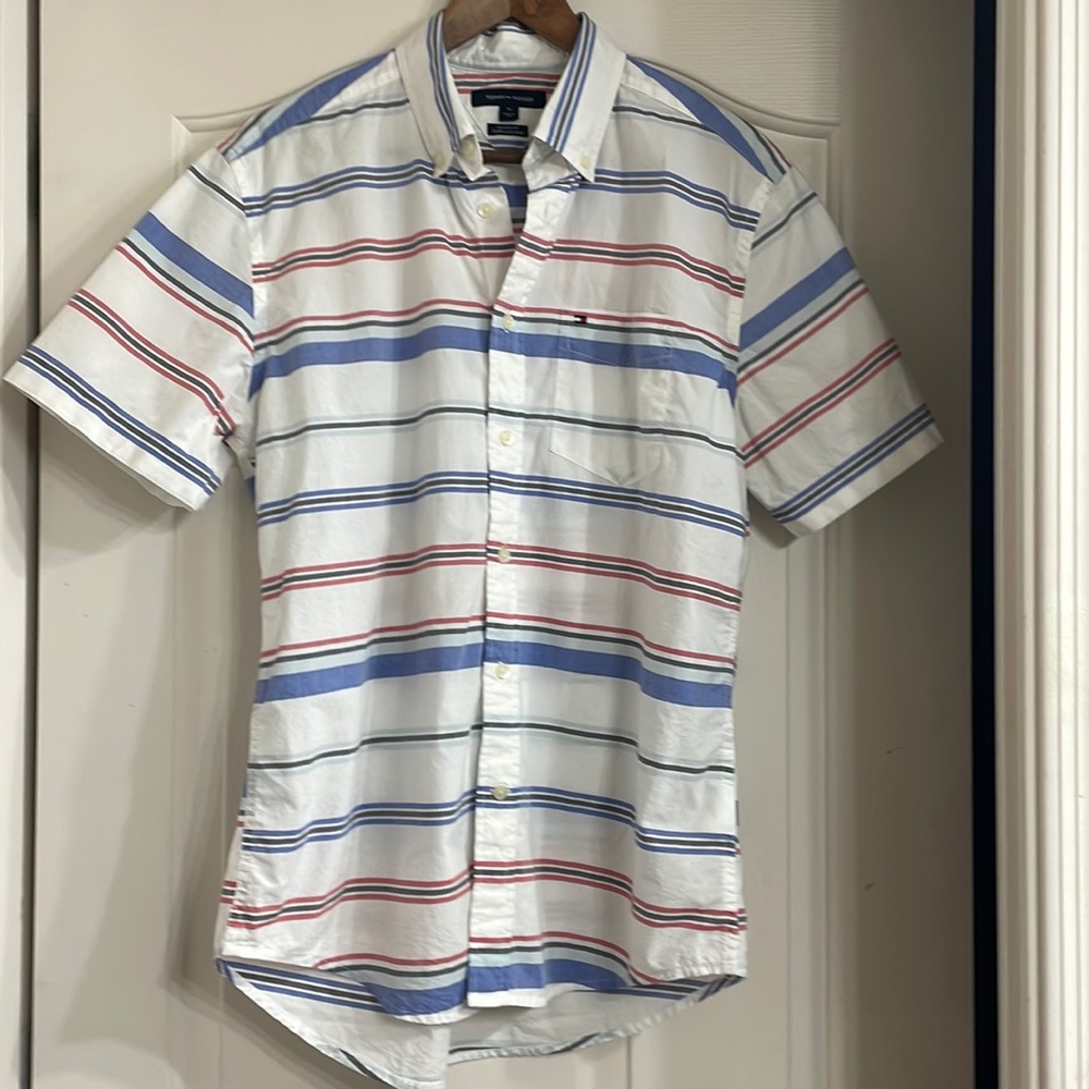 Tommy Hilfiger Classic Fit Button Down Shirt Men’s Size Medium
